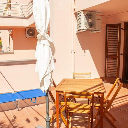Sunnyhomecefalu39 Exteriör bild