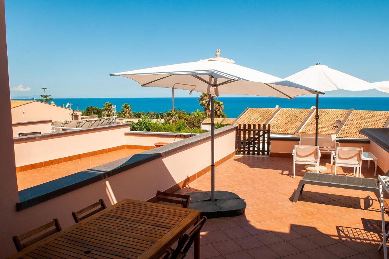 Sunnyhomecefalu39 Exteriör bild